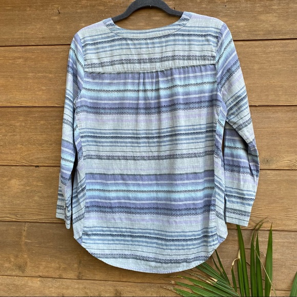 J. JILL Heathered Aztec Striped Long Sleeve Popover Tunic Button Down - Picture 5 of 9